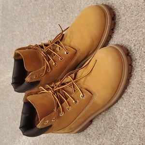 Classic Brown Timberlands